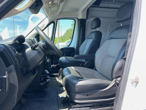 Used 2023 RAM ProMaster 2500 FWD image 10