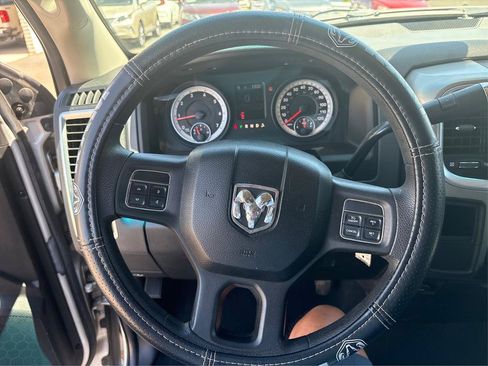 Used 2013 RAM 1500 Classic SLT RWD image 18