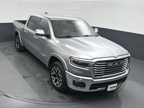 Used 2025 RAM 1500 Laramie image 36