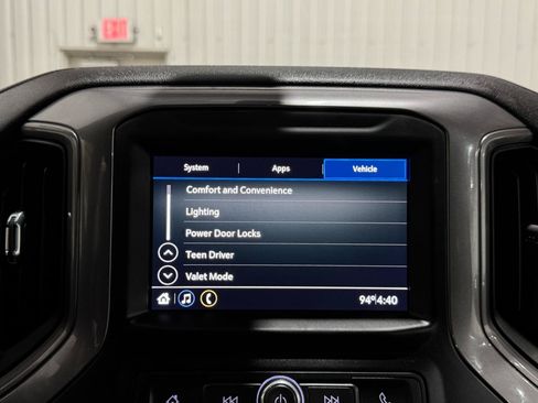 Used 2023 Chevrolet Silverado 2500 W/T AWD/4WD image 33