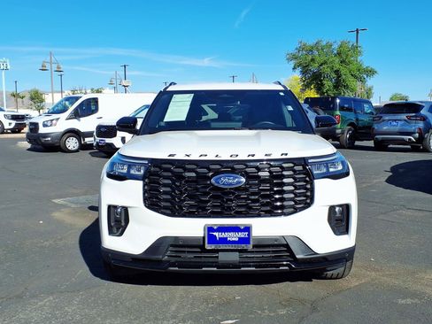 Certified 2025 Ford Explorer ST-Line w/ Premium Package AWD/4WD image 2