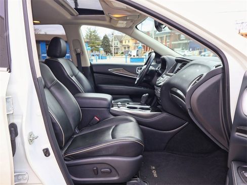 Used 2019 INFINITI QX60 Luxe image 32
