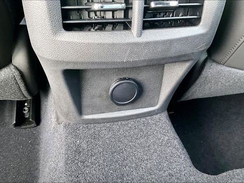 Used 2025 Cadillac CT4 Luxury image 16