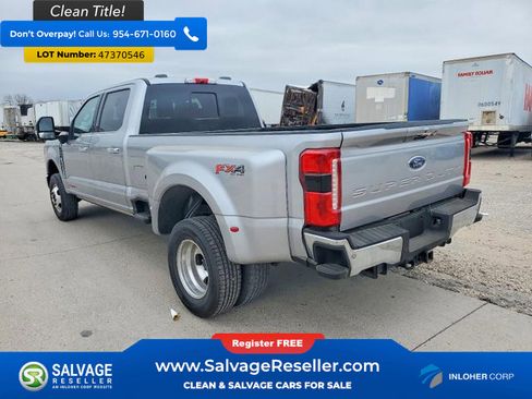 Used 2023 Ford F350 Lariat w/ Lariat Ultimate Package image 4
