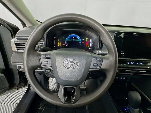 Certified 2025 Toyota Camry LE image 15