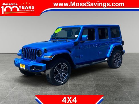 Used 2023 Jeep Wrangler Unlimited Sahara AWD/4WD image 1