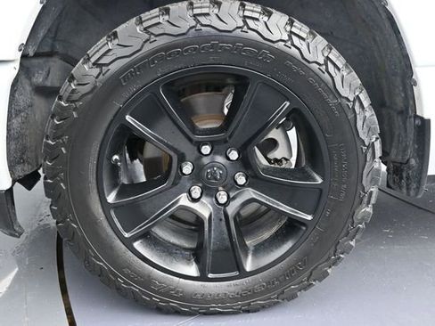 Used 2022 RAM 1500 Lone Star AWD/4WD image 25