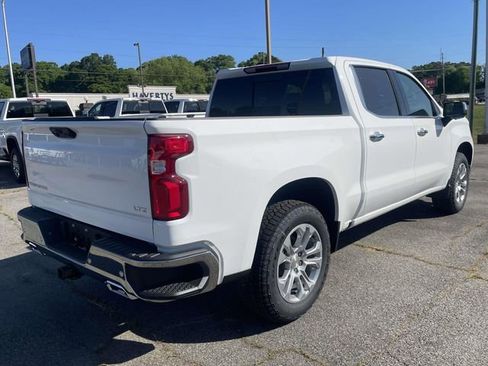 New 2026 Chevrolet Silverado 1500 LTZ w/ LTZ Premium Package image 3