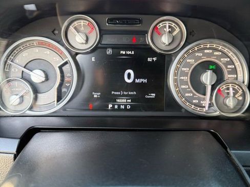 Used 2016 RAM 3500 Laramie Longhorn image 21