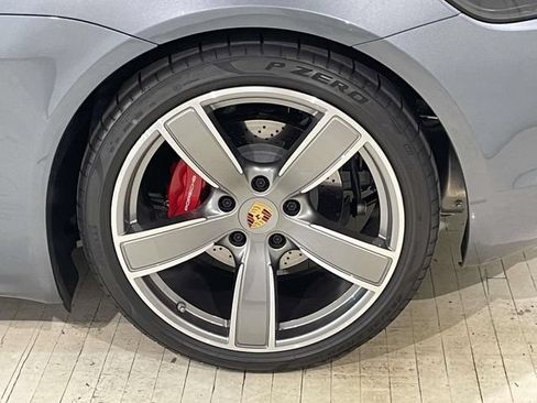 Certified 2025 Porsche 718 Boxster GTS RWD image 12