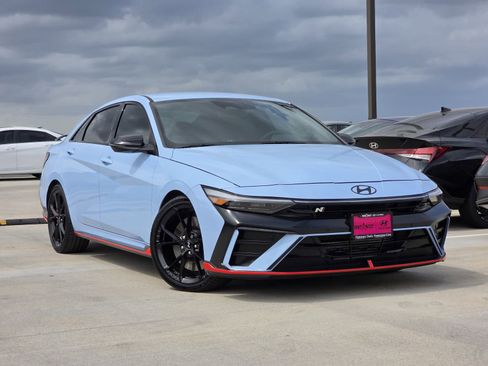 Certified 2024 Hyundai Elantra N FWD image 3