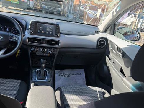 Used 2019 Hyundai Kona SE image 12