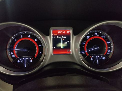 Used 2019 Dodge Journey SE FWD image 23