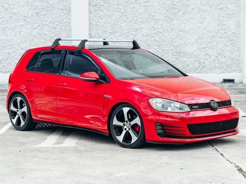 Used 2015 Volkswagen GTI S FWD image 34