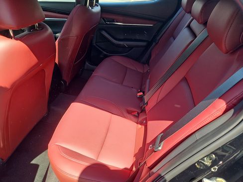New 2026 MAZDA MAZDA3 2.5 S Hatchback w/ Premium Pkg FWD image 20