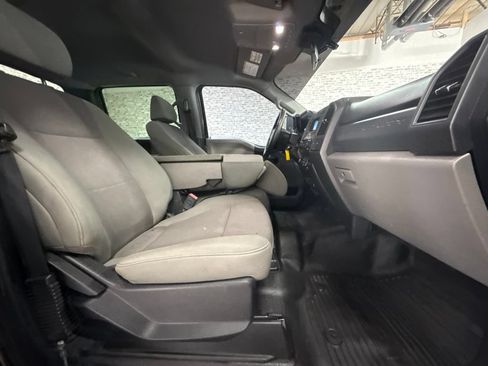 Used 2020 Ford F250 XL w/ STX Appearance Package AWD/4WD image 11