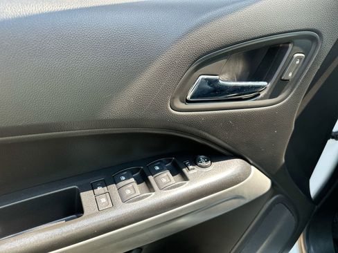 Used 2019 Chevrolet Colorado ZR2 image 13