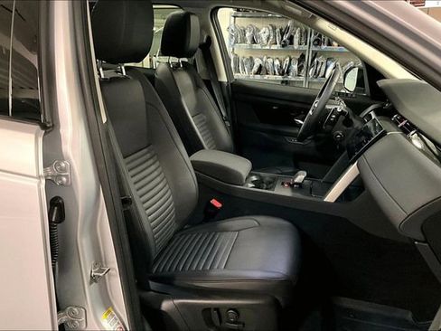Certified 2025 Land Rover Discovery Sport S image 6