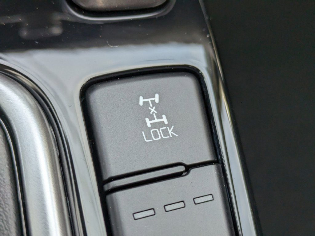 New 2024 Kia Seltos SX AWD/4WD image 29