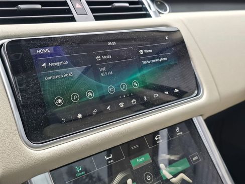 Used 2021 Land Rover Range Rover Sport HSE Silver Edition image 30