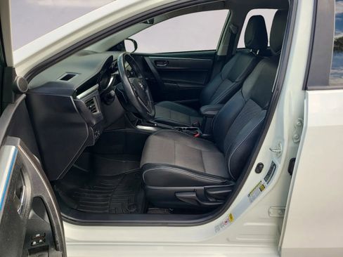 Used 2015 Toyota Corolla S image 11