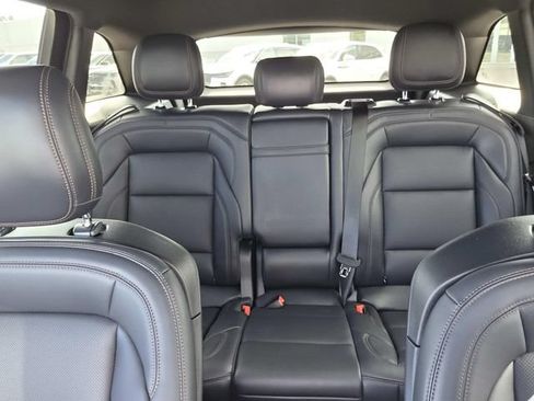 Certified 2025 Lincoln Nautilus Premier w/ Jet Appearance Package AWD/4WD image 19