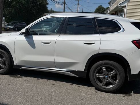 Used 2025 BMW X1 xDrive28i AWD/4WD image 6
