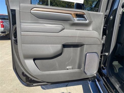 New 2026 Chevrolet Silverado 2500 High Country w/ Technology Package image 29