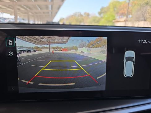 Certified 2025 Kia Sorento S w/ Panoramic Sunroof Package image 13