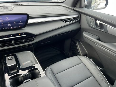 New 2026 Buick Enclave Preferred w/ Power Package image 38