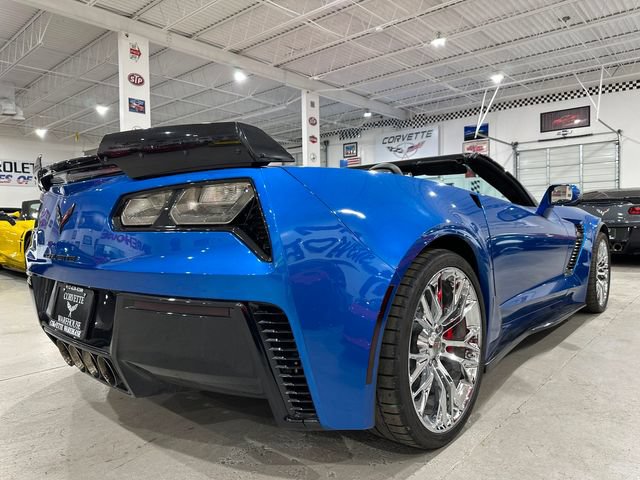 Used 2016 Chevrolet Corvette Z06 w/ 3LZ Preferred Equipment Group RWD image 3