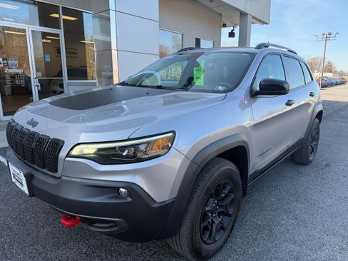 Certified 2022 Jeep Cherokee Trailhawk w/ Sun, Sound & Nav Group image 3