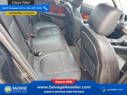 Used 2011 Jaguar XF Premium image 13