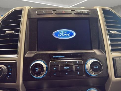 Used 2020 Ford F150 Lariat w/ Equipment Group 502A Luxury image 18