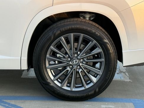 New 2026 Lexus TX 350 FWD image 15