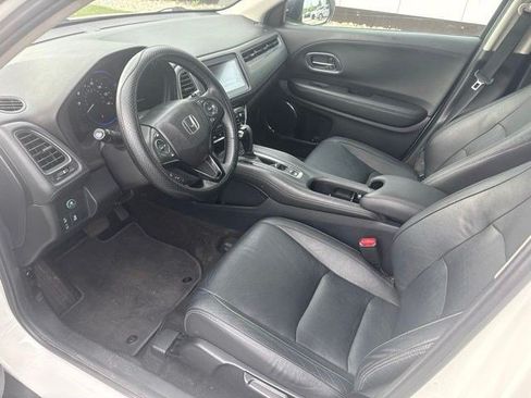 Used 2019 Honda HR-V EX-L image 9