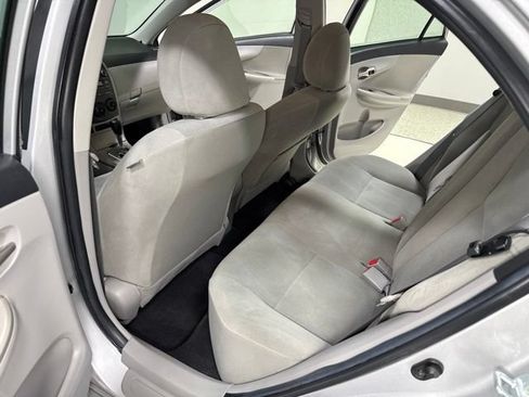 Used 2011 Toyota Corolla LE FWD image 20