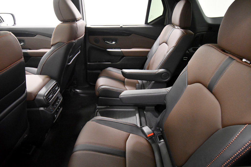 New 2026 Honda Pilot TrailSport image 14