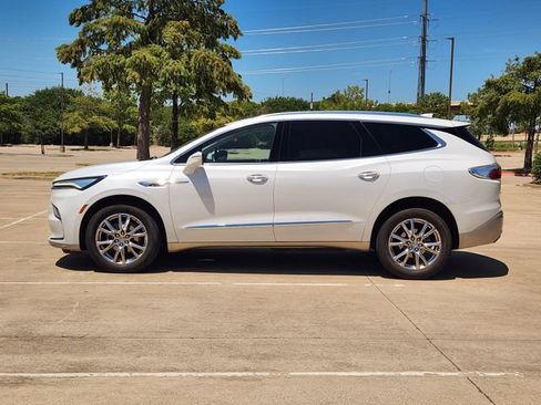 Used 2023 Buick Enclave Premium FWD image 6