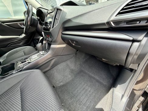Used 2019 Subaru Forester Premium AWD/4WD image 31