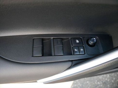 Certified 2025 Toyota Corolla Cross XLE AWD/4WD image 16