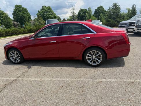 Used 2019 Cadillac CTS Luxury RWD image 8
