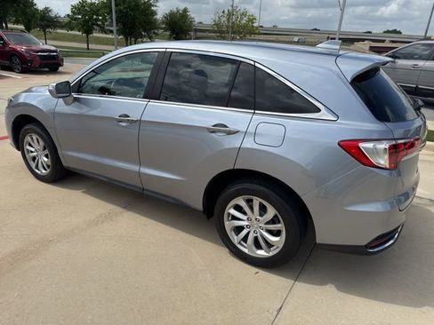Used 2016 Acura RDX FWD w/ Technology Package image 4