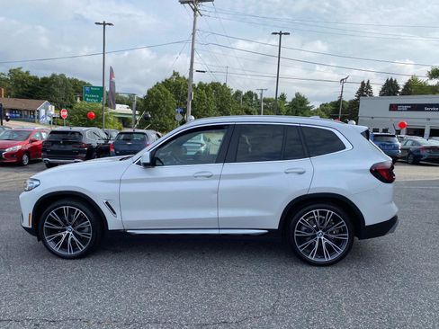 Used 2022 BMW X3 xDrive30i w/ Convenience Package image 2