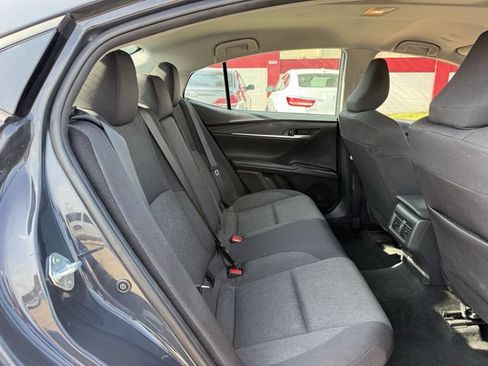 Used 2025 Toyota Camry LE FWD image 32