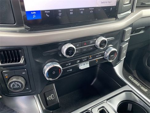 Used 2025 Ford F150 XLT w/ Equipment Group 301A Standard image 24