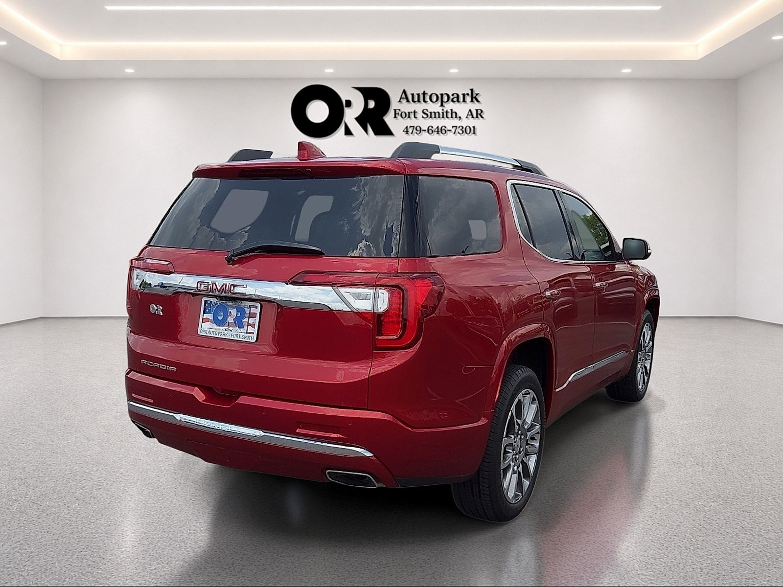 Used 2023 GMC Acadia Denali w/ Denali Ultimate Package FWD image 5