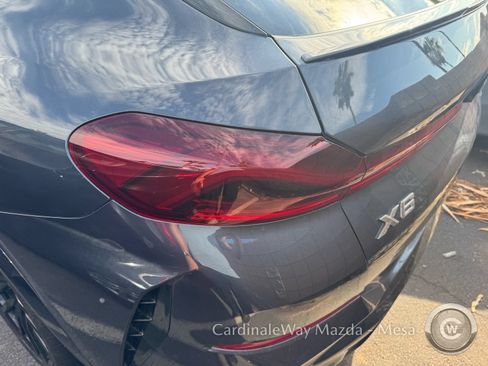 Used 2022 BMW X6 xDrive40i w/ M Sport Package AWD/4WD image 11