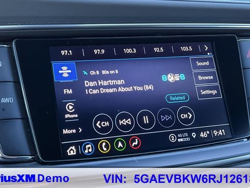 Used 2024 Buick Enclave Premium image 43