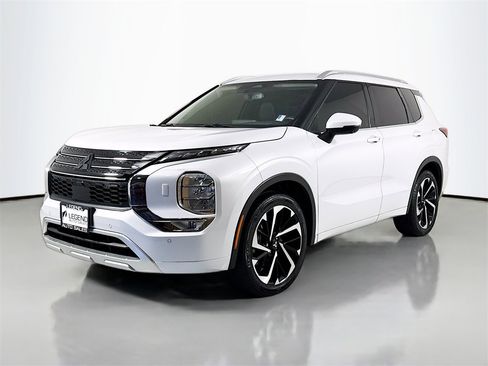 Used 2023 Mitsubishi Outlander SEL 40th Anniversary image 1